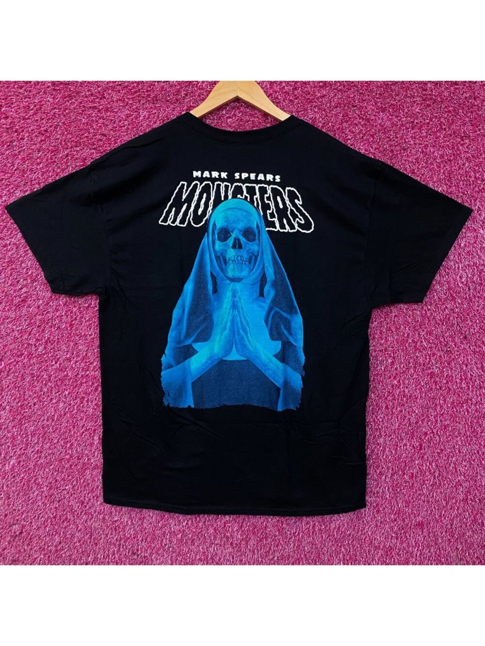 Mark Spears Monsters The Nun Horror Graphic T-Shirt XL